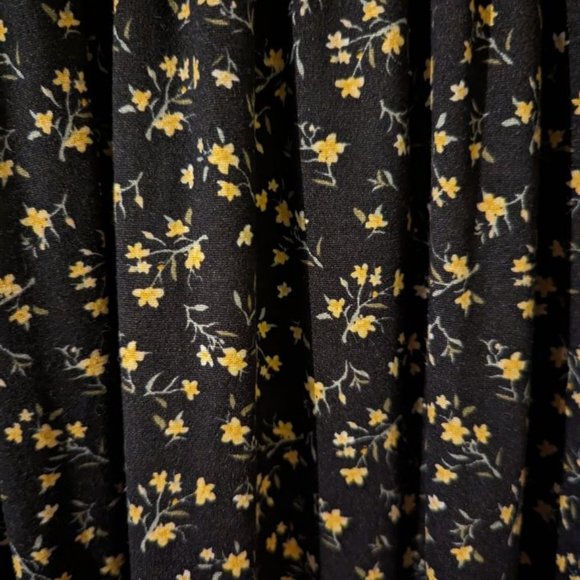 Urban Outfitters floral dress - Picture 3 of 3